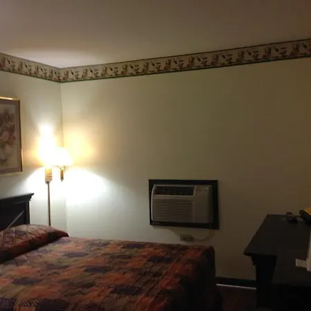 Budget Inn Salisbury Room photo
